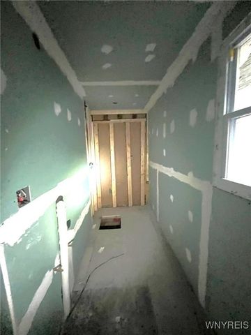 17 California Street, Buffalo, NY 14213