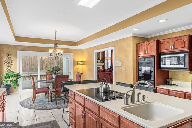 140 Thorne Ridge Trail, Fayetteville, GA 30214