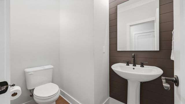 7424 Crowes Nest Drive, Harrison, TN 37341