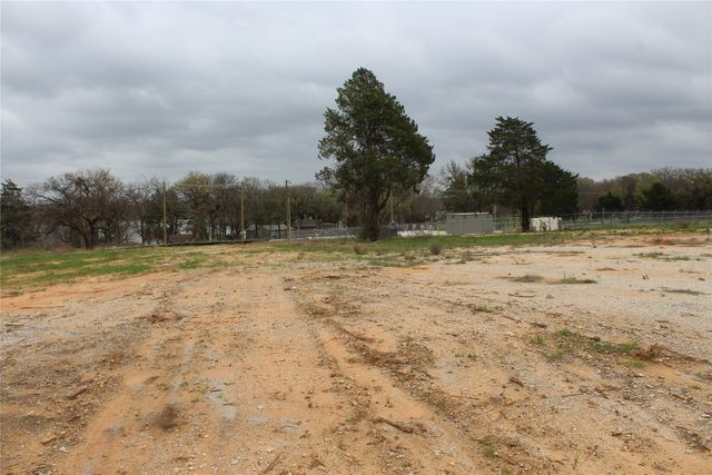 2320 Post Oak Road, Hutchins, TX 75141