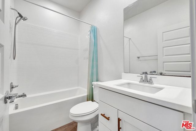 7556 Landon Lane, Gardena, CA 90248