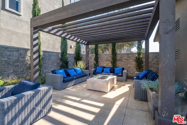 7556 Landon Lane, Gardena, CA 90248