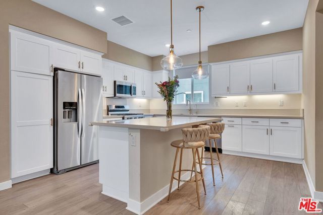 7556 Landon Lane, Gardena, CA 90248