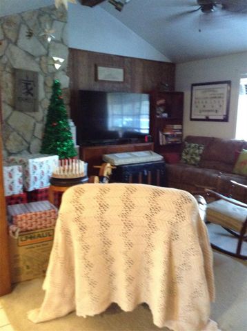 157 County Road 3252, Cleveland, TX 77327