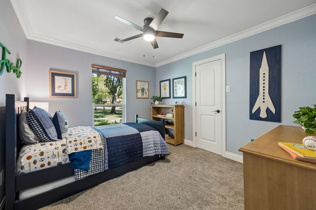 520 Cottonwood Place, Fairview, TX 75069