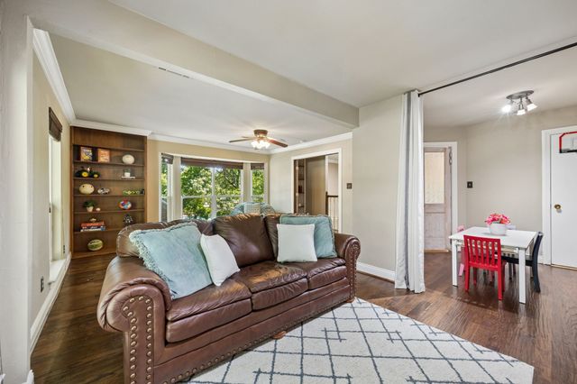 520 Cottonwood Place, Fairview, TX 75069