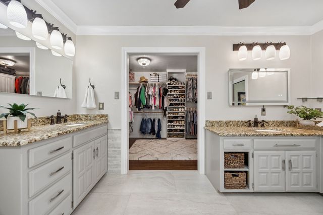 520 Cottonwood Place, Fairview, TX 75069