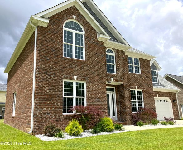 401 King Richard Court, Jacksonville, NC 28546