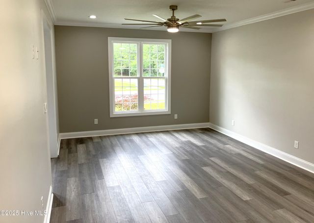401 King Richard Court, Jacksonville, NC 28546