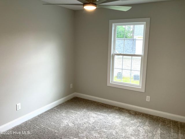 401 King Richard Court, Jacksonville, NC 28546