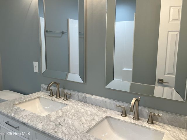 401 King Richard Court, Jacksonville, NC 28546