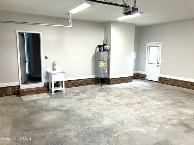 401 King Richard Court, Jacksonville, NC 28546