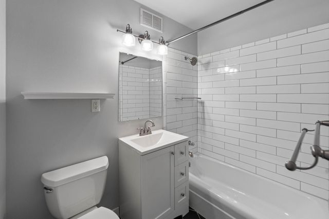 3150 Excelsior Boulevard 405, Minneapolis, MN 55416
