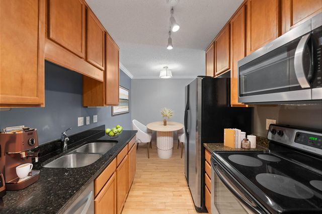 3150 Excelsior Boulevard 405, Minneapolis, MN 55416