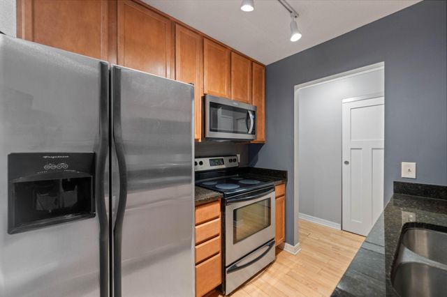 3150 Excelsior Boulevard 405, Minneapolis, MN 55416