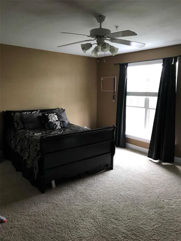 801 Luther Street W 408, College Station, TX 77840