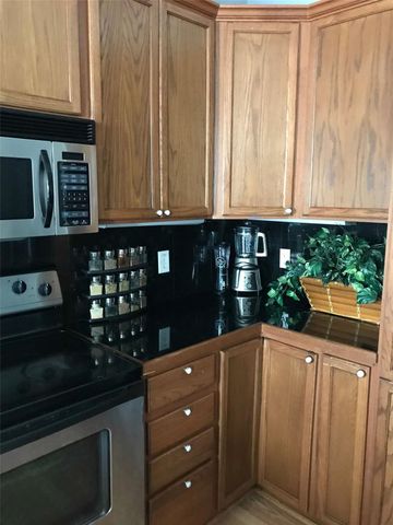 801 Luther Street W 408, College Station, TX 77840