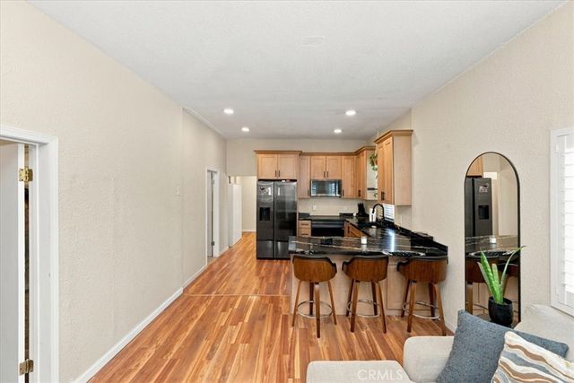 846 N 4th Avenue, Upland, CA 91786