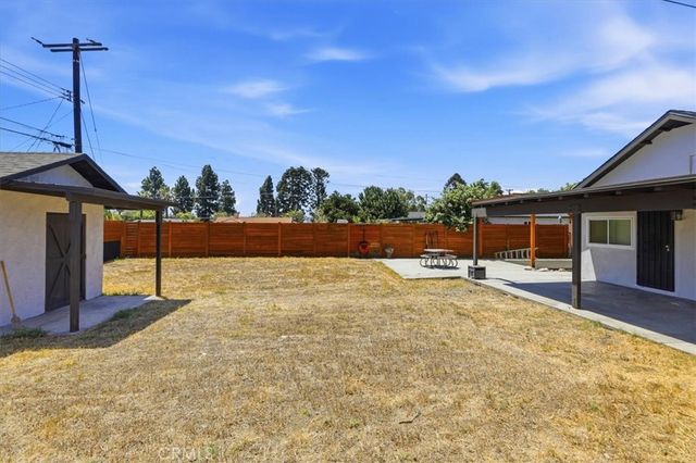 846 N 4th Avenue, Upland, CA 91786