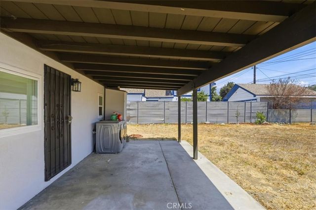 846 N 4th Avenue, Upland, CA 91786
