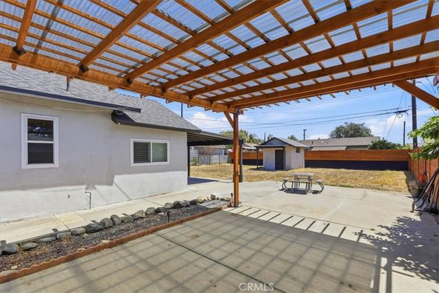 846 N 4th Avenue, Upland, CA 91786
