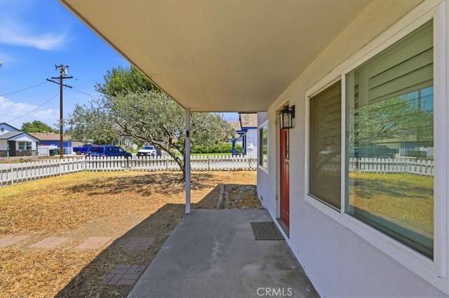 846 N 4th Avenue, Upland, CA 91786