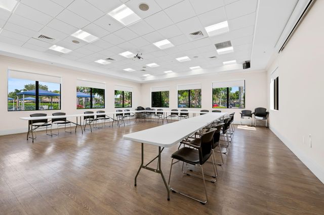 6843 Montrose Way, Boynton Beach, FL 33437