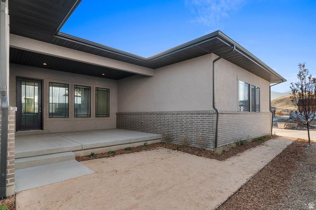 7208 S RAMBLE RD, West Jordan, UT 84081