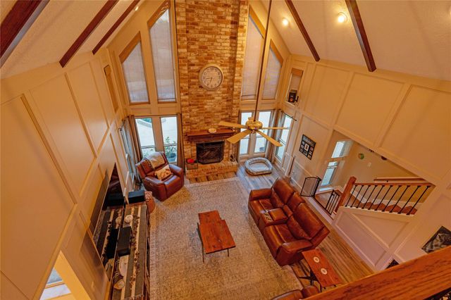 3911 Crow Valley Drive, Missouri City, TX 77459