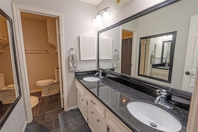 3911 Crow Valley Drive, Missouri City, TX 77459