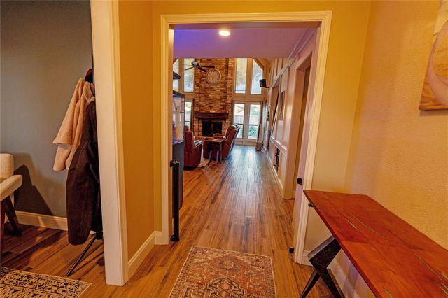 3911 Crow Valley Drive, Missouri City, TX 77459