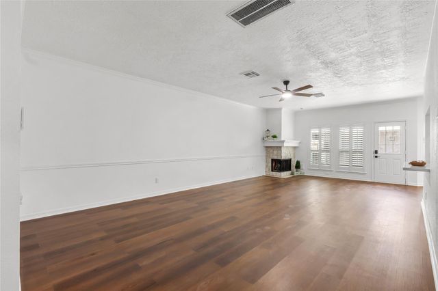 2118 Gemini Street, Houston, TX 77058