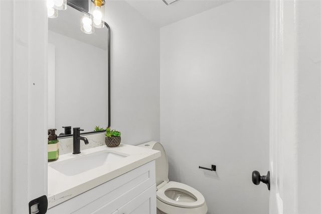 2118 Gemini Street, Houston, TX 77058