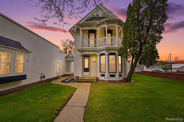 26249 E Huron River Drive, Flat Rock, MI 48134