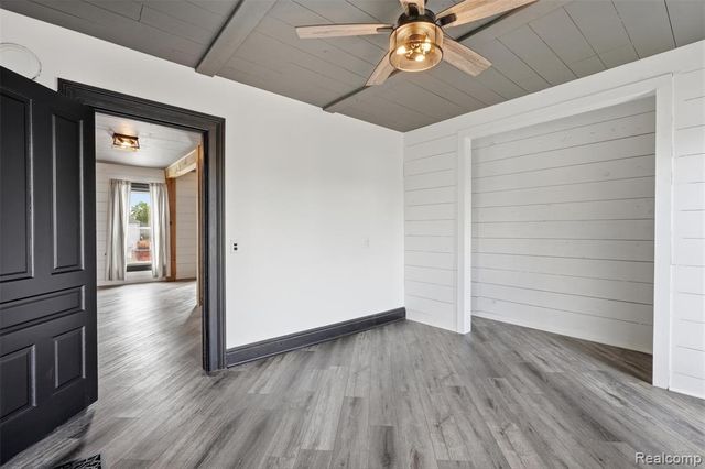 26249 E Huron River Drive, Flat Rock, MI 48134