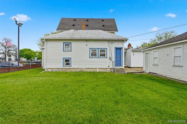 26249 E Huron River Drive, Flat Rock, MI 48134