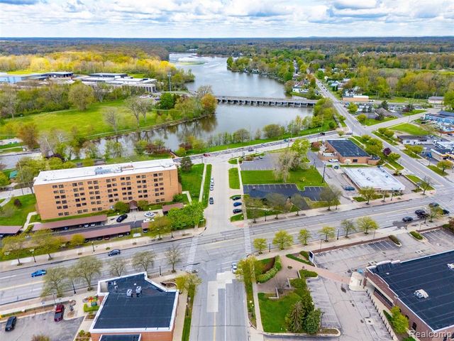 26249 E Huron River Drive, Flat Rock, MI 48134