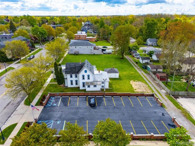 26249 E Huron River Drive, Flat Rock, MI 48134