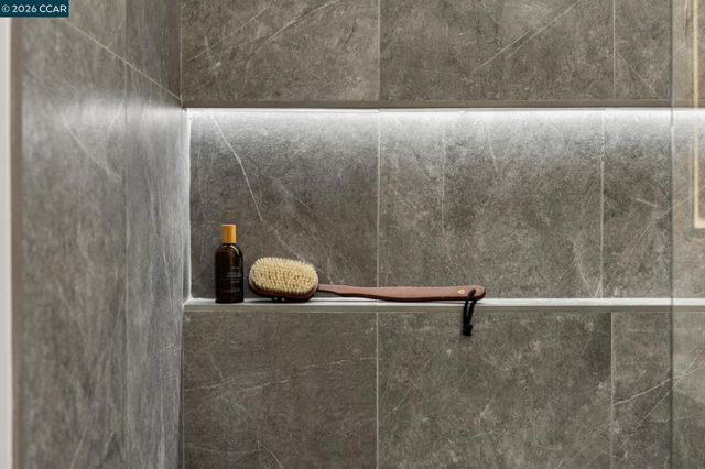 602 Big Bend Dr, Pacifica, CA 94044