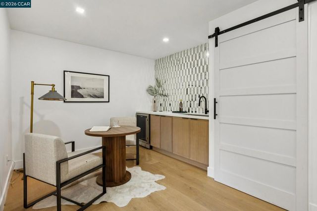 602 Big Bend Dr, Pacifica, CA 94044