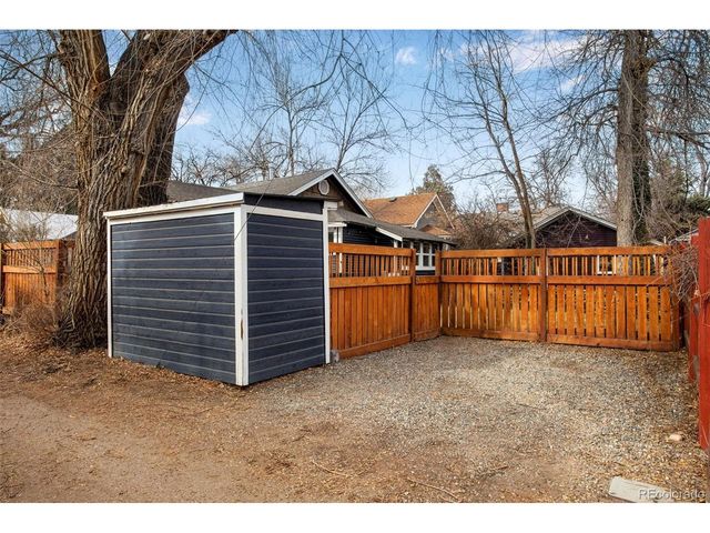110 S Shields St, Fort Collins, CO 80521