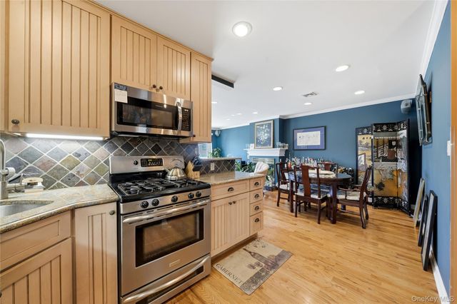 659 E Broadway B, Long Beach, NY 11561