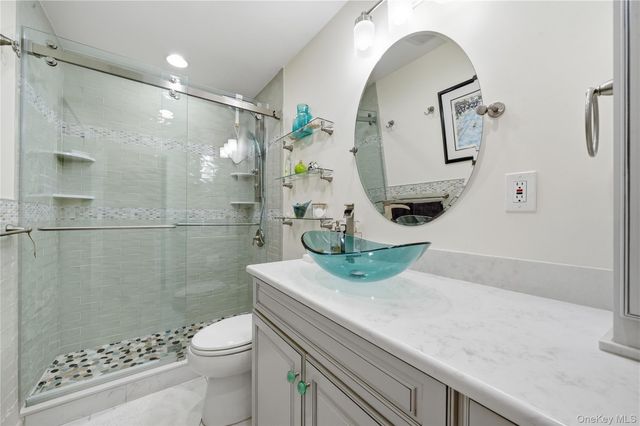 659 E Broadway B, Long Beach, NY 11561