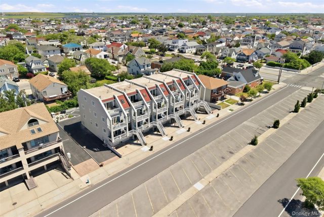 659 E Broadway B, Long Beach, NY 11561
