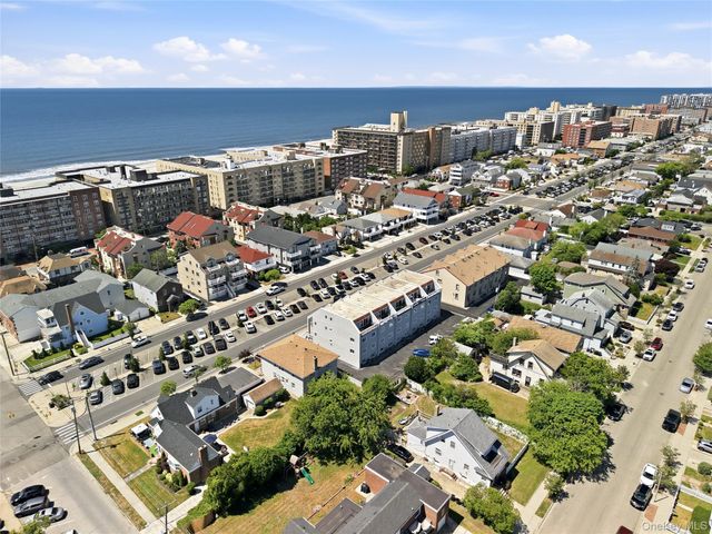 659 E Broadway B, Long Beach, NY 11561