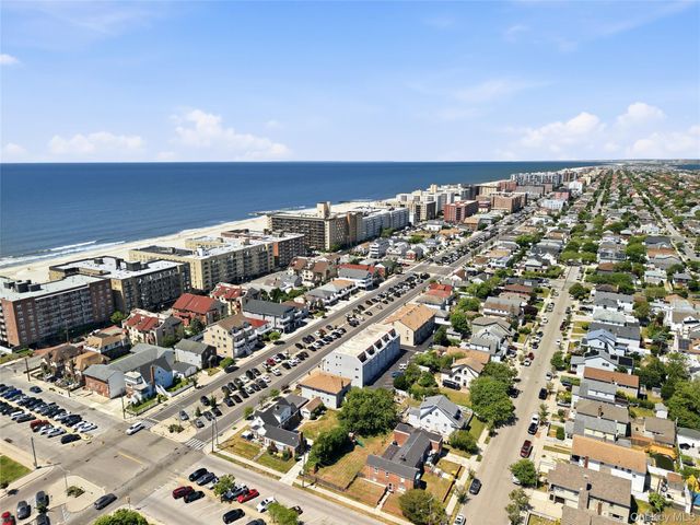 659 E Broadway B, Long Beach, NY 11561