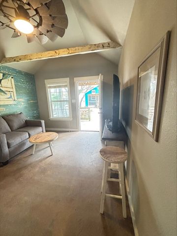 5481 Highway 35 N 6, Rockport, TX 78382