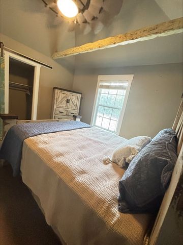 5481 Highway 35 N 6, Rockport, TX 78382