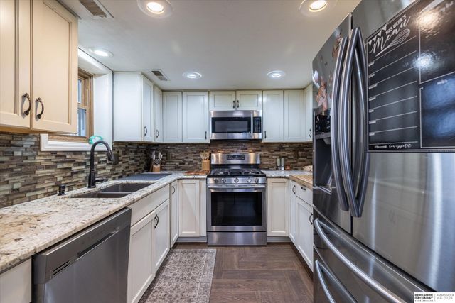 1987 Kellie Drive, Blair, NE 68008