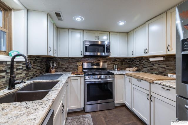 1987 Kellie Drive, Blair, NE 68008